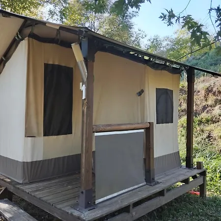 Camping Vidrà * Vidrá